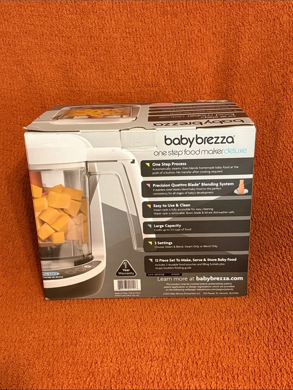 NWT Baby Brezza One Step Food Maker Deluxe